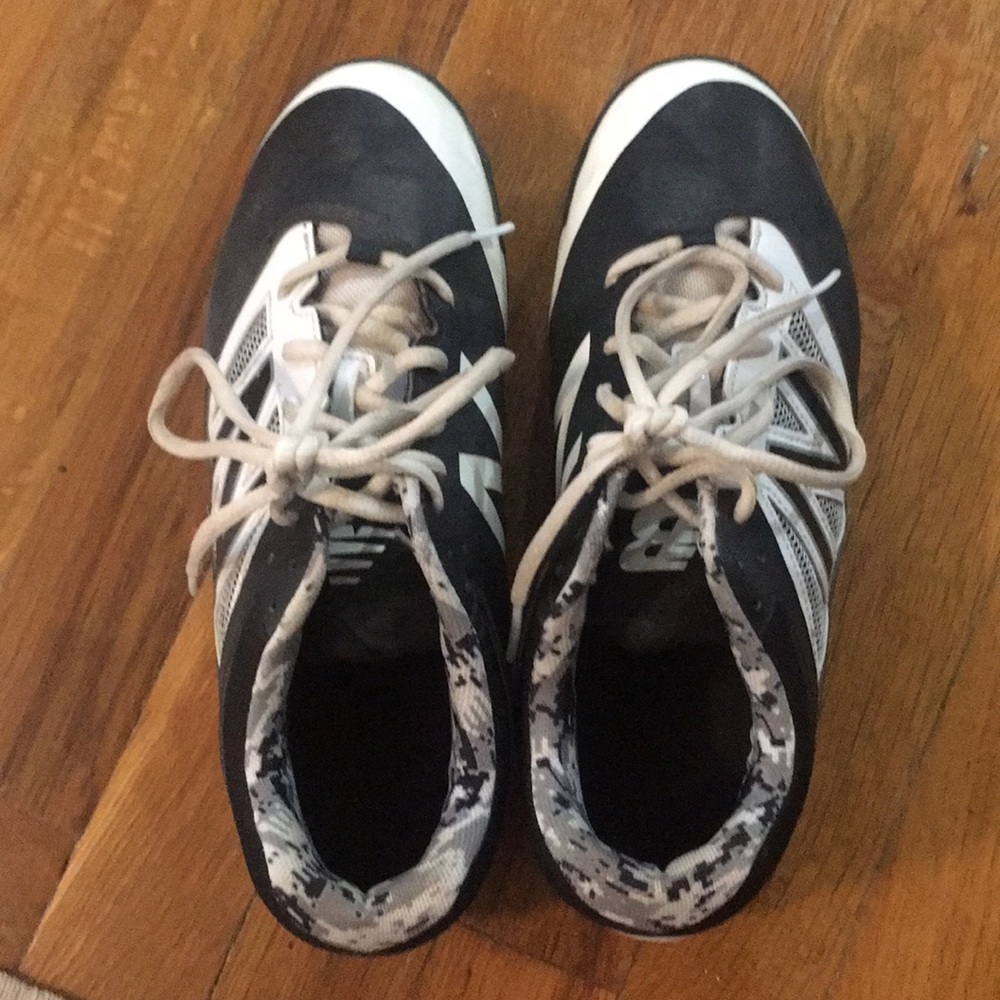 Baseball cleats